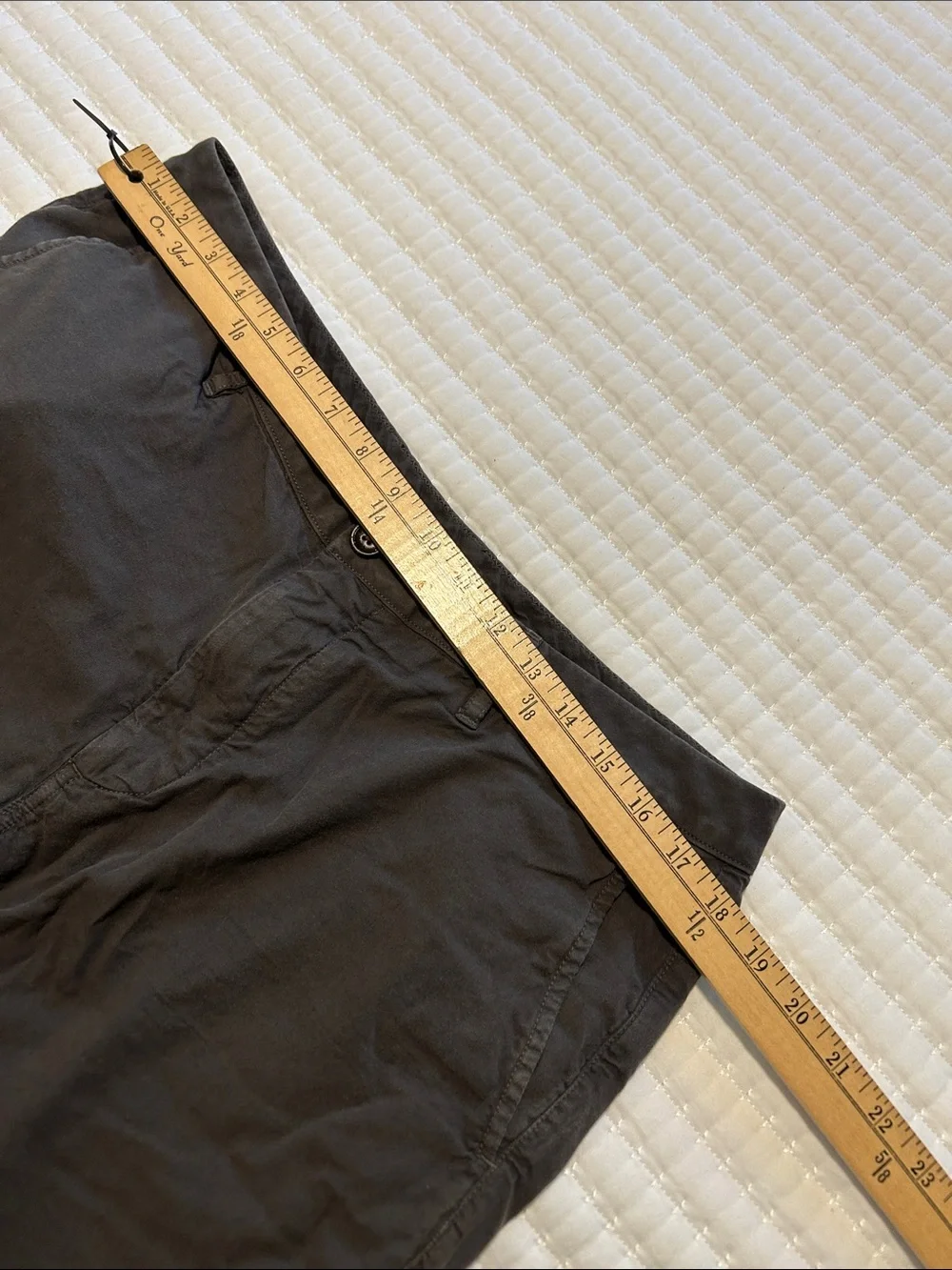 Faherty Charcoal Flat-Front Cotton Shorts 35” Waist